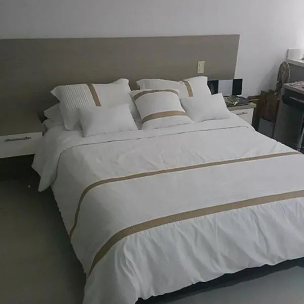 Loft Premium El Poblado，位于恩维加多的酒店