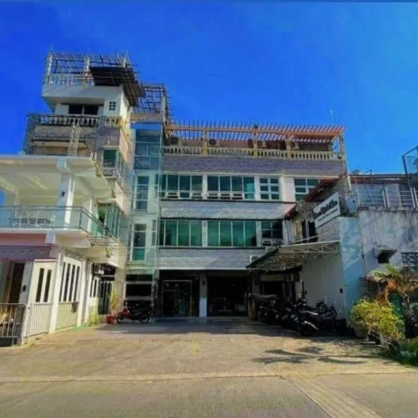 Queen Maricel Inn，位于维拉克的酒店