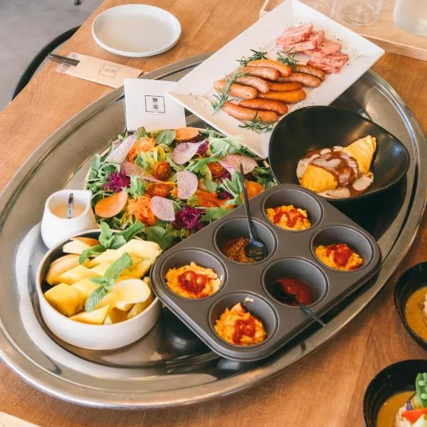 糸島STAYｘCafe 海のみちひき-小富士あたり-，位于Itoshima的酒店