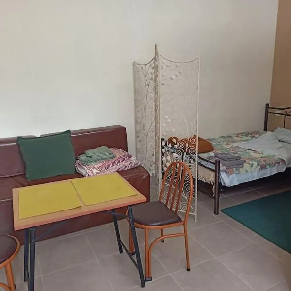 Στούντιο κοντά στο Πανεπιστήμιο, περιοχή κόμβος ΤΕΙ，位于Koíla的酒店