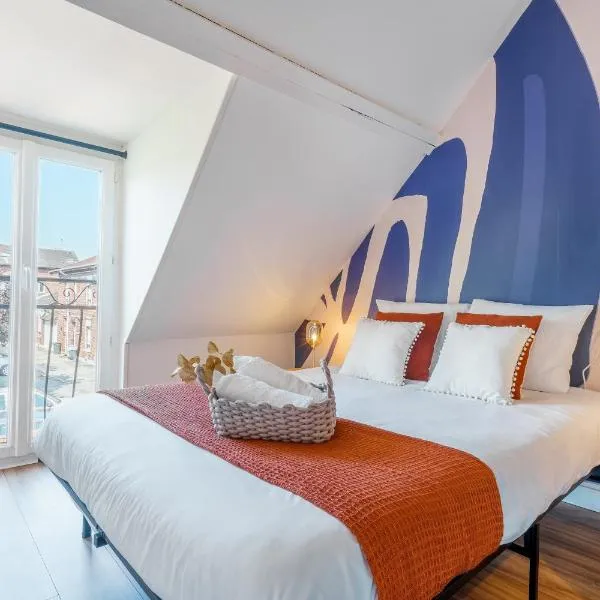 Maisonnette Bleu Horizon avec jardin - 2min Gare - Serenito Homes，位于Saint-Just-en-Chaussée的酒店