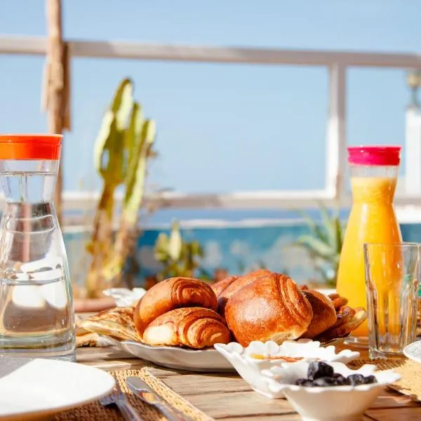 Hola Surf Morocco，位于阿加迪尔的酒店