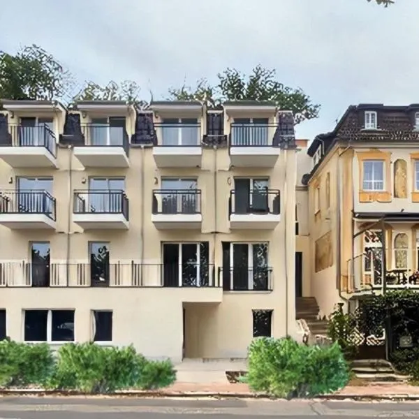 Strandhotel Buckow Resort & SPA gut-Hotels SEE，位于布科的酒店