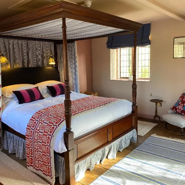 The Governor's House at The Tanyard, Lacock，位于拉科克的酒店