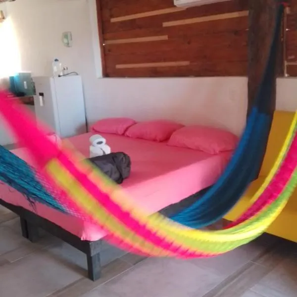 Camping cabañas chelem，位于车勒姆的酒店