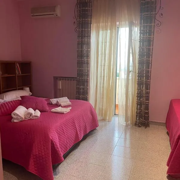 RoMi's house，位于Colonna的酒店