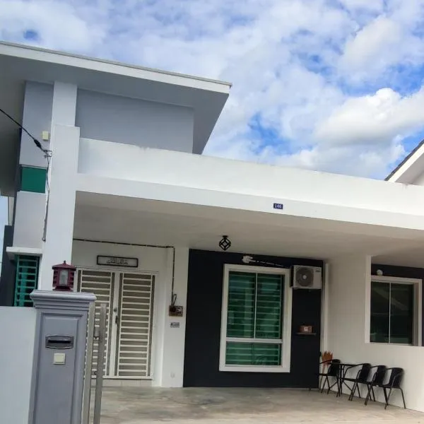 Darwisyh Homestay，位于樟仑的酒店