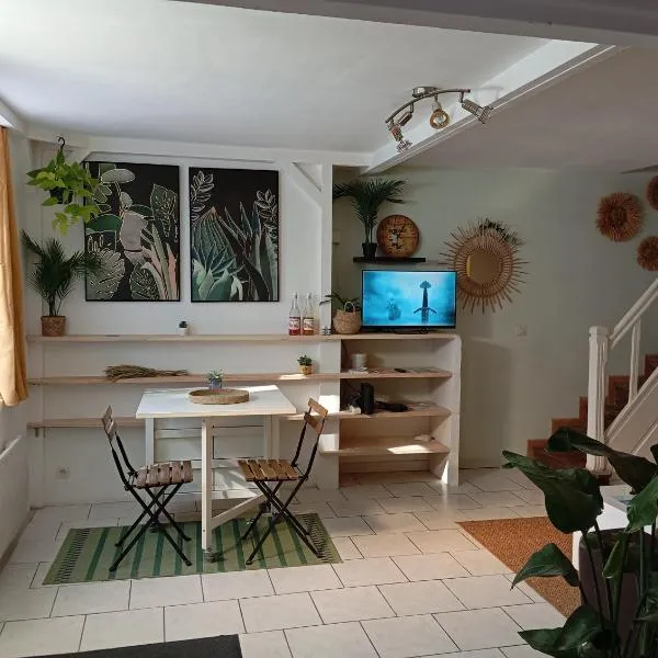 Maison de campagne，位于圣埃卢瓦－莱米讷的酒店