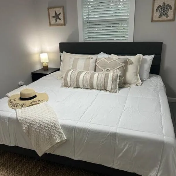 The Sunshine Homestay，位于新士麦那海滩的酒店
