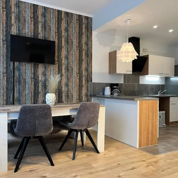 Nah am Schlosspark，位于Osterhusum的酒店