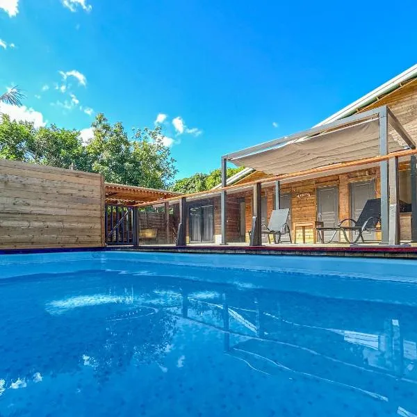 POOL AC King Bed Cozy Rooms - Villa Vaiaire，位于Vaïare的酒店