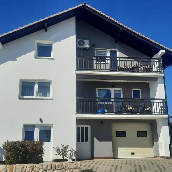 Apartman Ružica，位于托米斯拉夫格拉德的酒店
