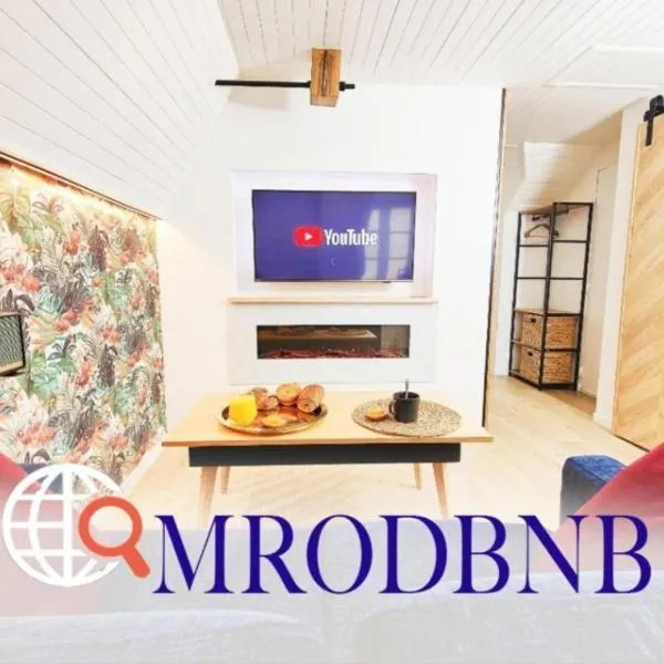L'Etoile by MRODBNB - Appart Neuf - Vue Mer - 25m Plage & Resto - Ciné - cheminée - Popcorn，位于康卡勒的酒店