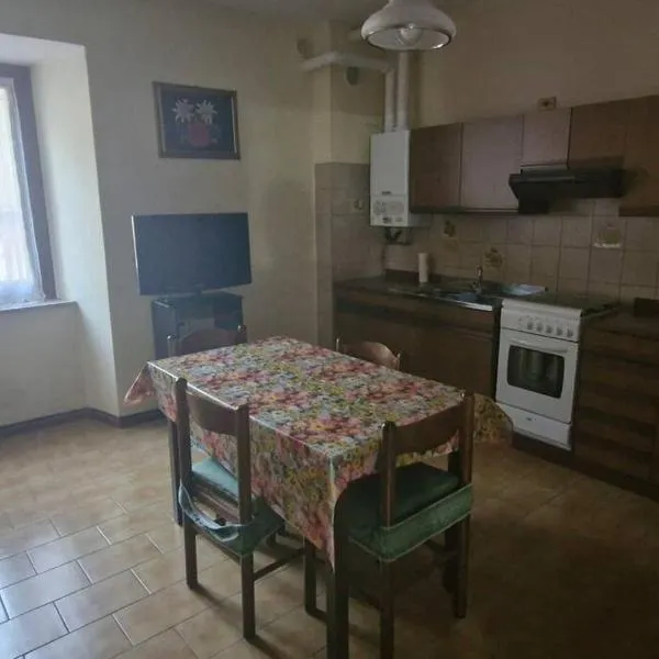 Casa Vicolo ai Campi,位于Ardesio的酒店