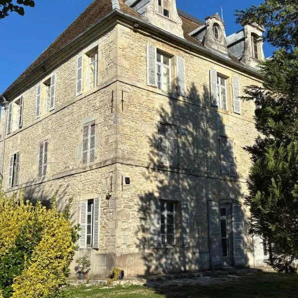 Le Prieuré de Beaupré - Proche Besançon，位于Roche-lès-Beaupré的酒店