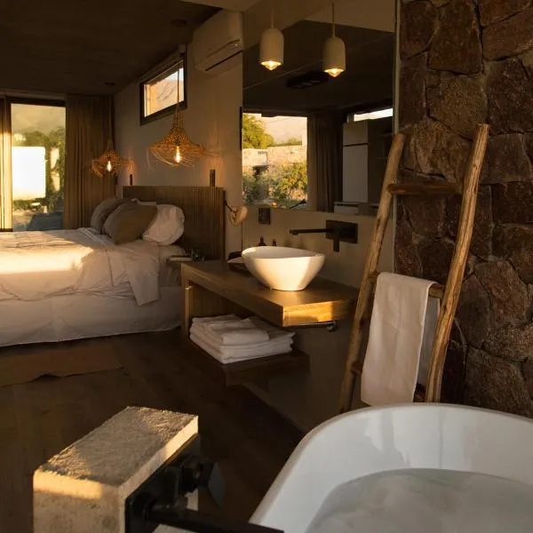 La Singladura，位于La Población的酒店