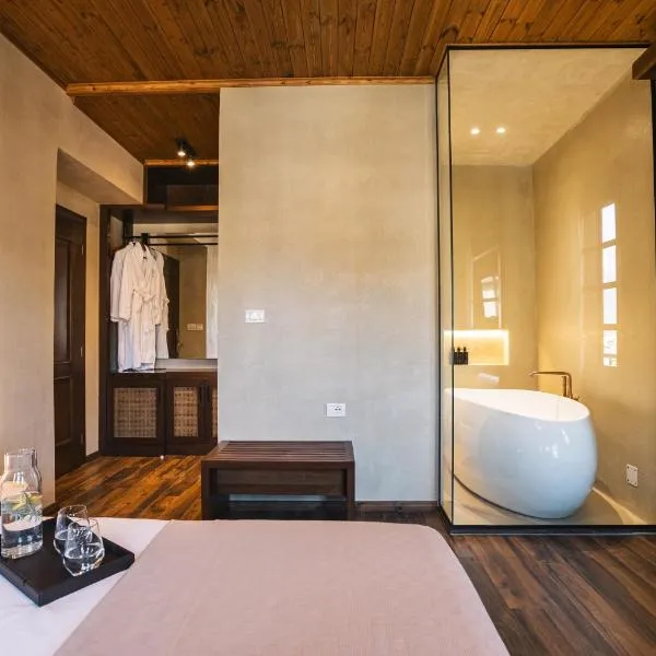 N'SOKAK Boutique Hotel，位于吉诺卡斯特的酒店