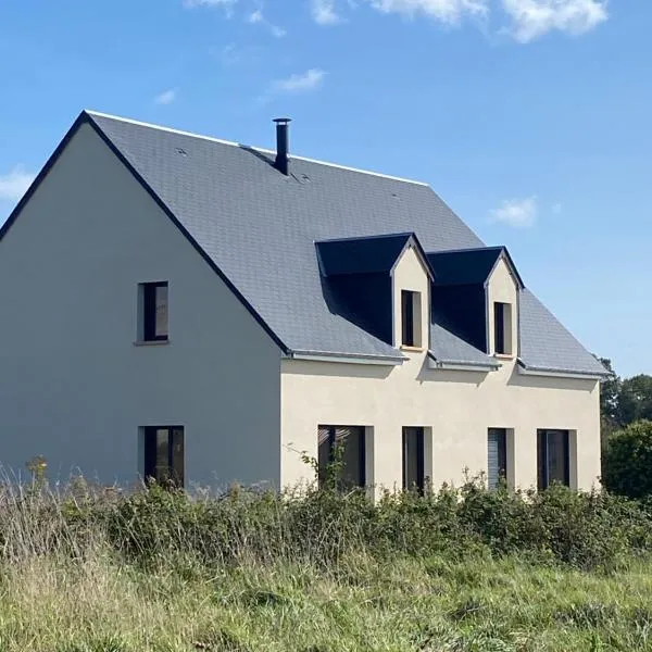 Maison de vacances，位于Longues-sur-Mer的酒店