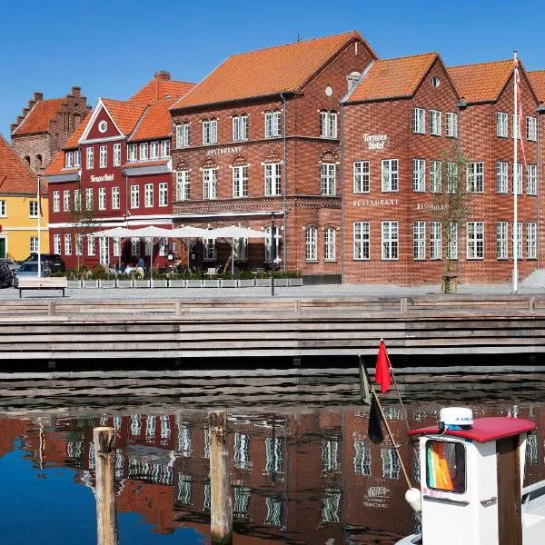 托蒙斯酒店，位于Flødstrup的酒店