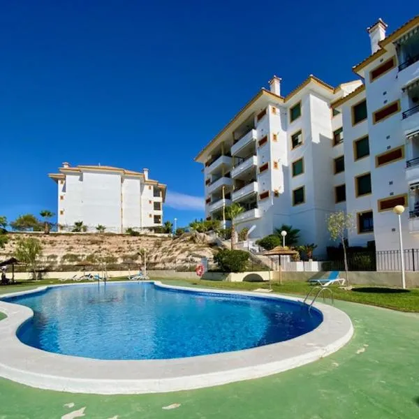 Appartement Golf Campoamor Orihuela Costa，位于奥里韦拉的酒店