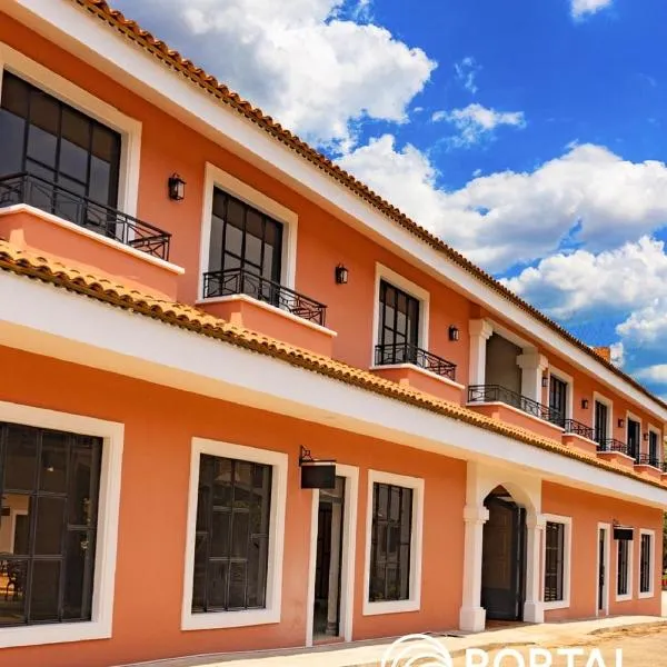 Boutique Hotel La Casona，位于安赫莱斯镇的酒店