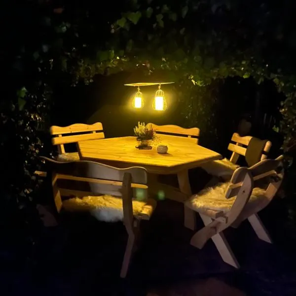 Kuhlmanns Hof，位于弗洛托的酒店