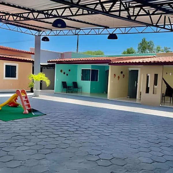 Pousada Villa Preguiças - Chalés e Recepções，位于巴雷里尼亚斯的酒店