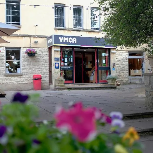 Bath YMCA Hostel，位于巴斯的酒店