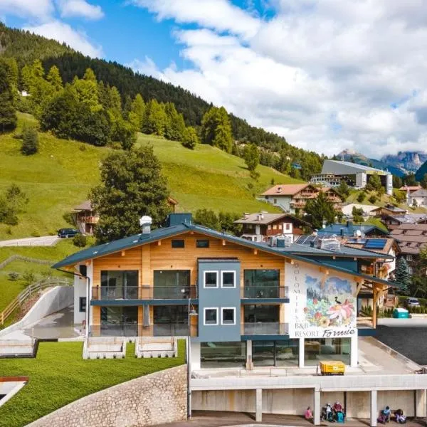 Dolomites Resort b&b Formie，位于坎皮泰洛迪法萨的酒店