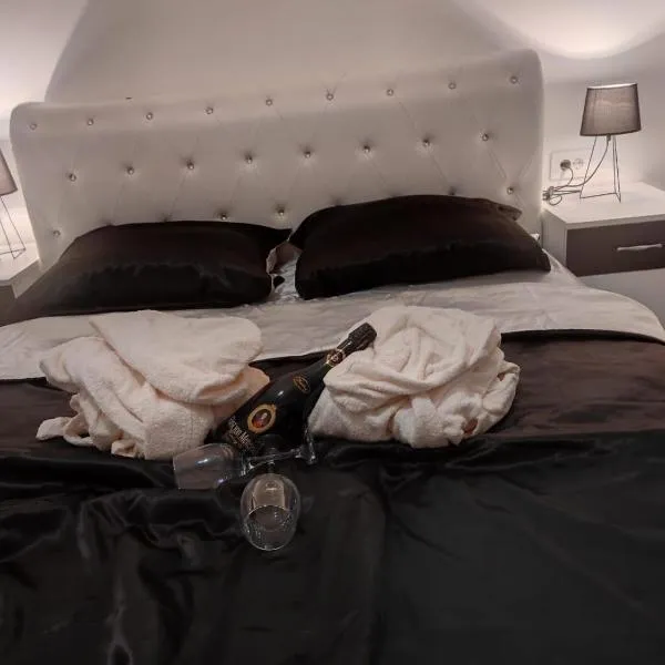 Bella apartman，位于姆拉代诺瓦茨的酒店