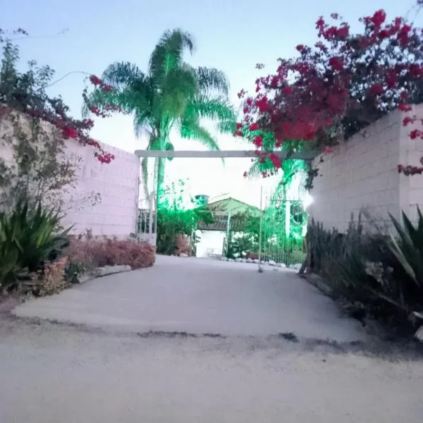 Casa Paz & Sossego a 10 minutos do centro，位于波苏斯-迪卡尔达斯的酒店
