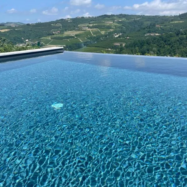 Villa Andrea，位于Rodello的酒店