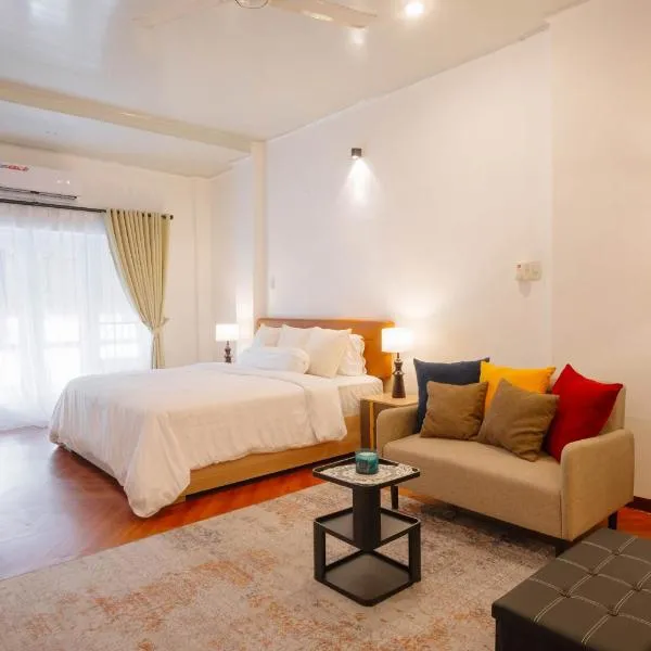 CBD Studio2 at Next to Sun Plaza Mall!，位于棉兰的酒店