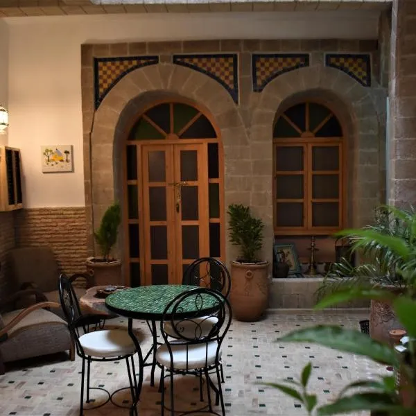Riad Mogantique-Essaouira，位于索维拉的酒店
