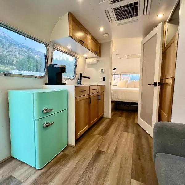 Airstream Legacy，位于奥德维尔的酒店