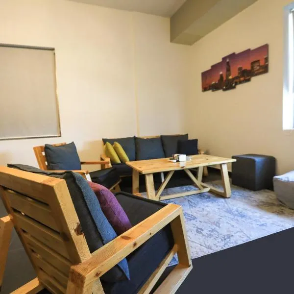 SunnySide Apartment - Lovely and Cozy Studio in Byblos，位于朱拜勒的酒店