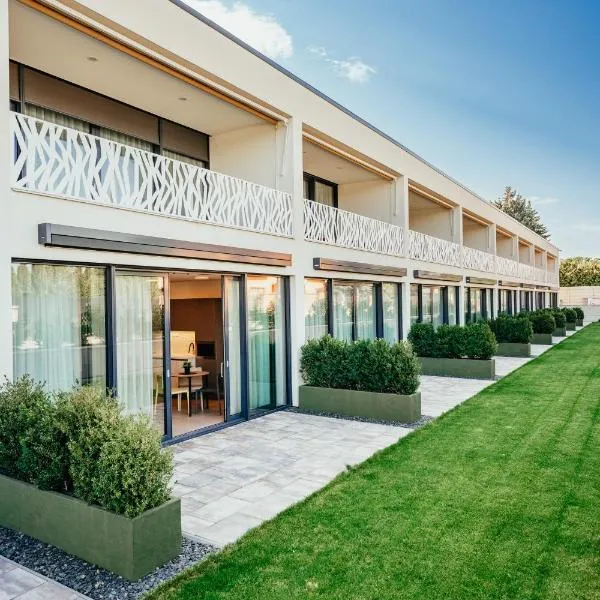 Lion PARKK Apartments，位于Kníničky的酒店