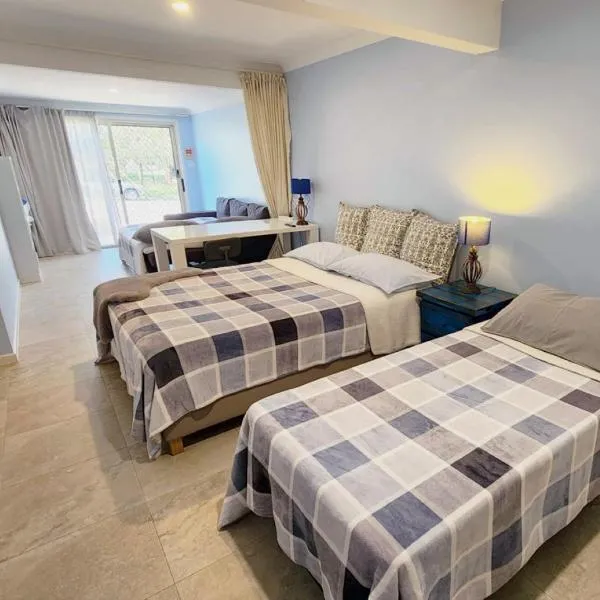 Big family holiday by the Buddina beach，位于巴迪纳的酒店