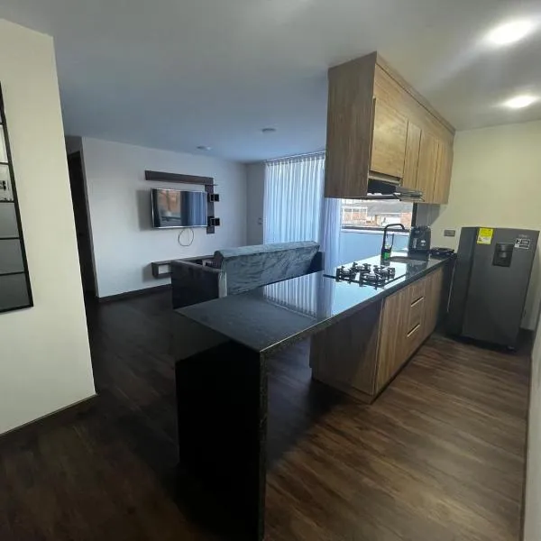 Apartamento moderno en el centro，位于帕斯托的酒店
