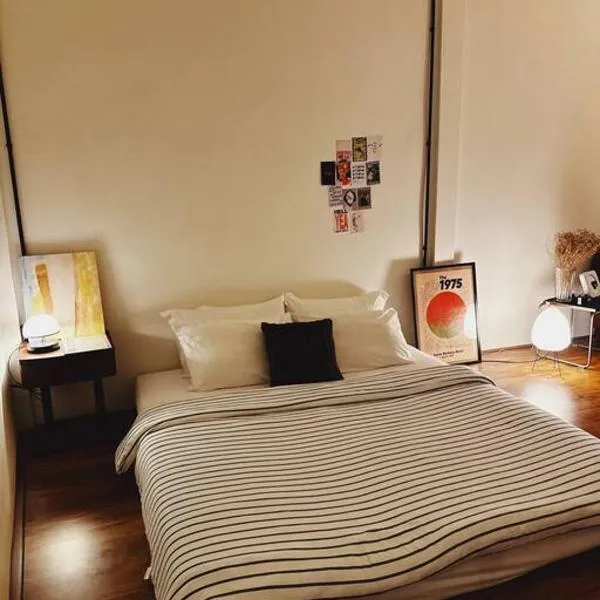 Janatyy Guest House Suratthani，位于素叻的酒店