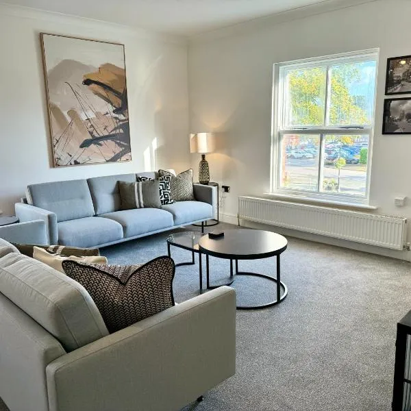 3 bed flat in Holmes Chapel Harry Styles village，位于霍姆斯查珀尔的酒店