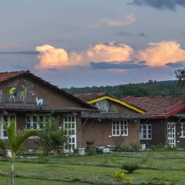 WOW STAYZ2 Pachmarhi Foothill Cottages，位于伯杰默里的酒店