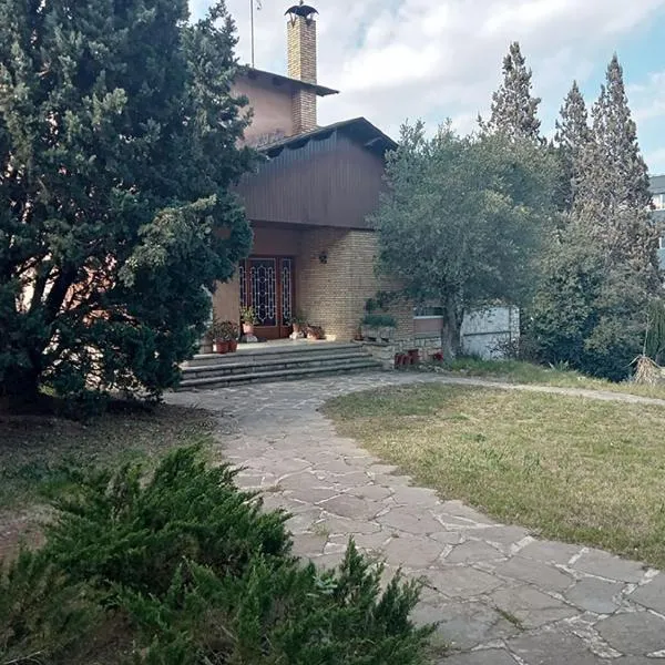 Habitació V Cal Kim，位于马尔托雷尔的酒店