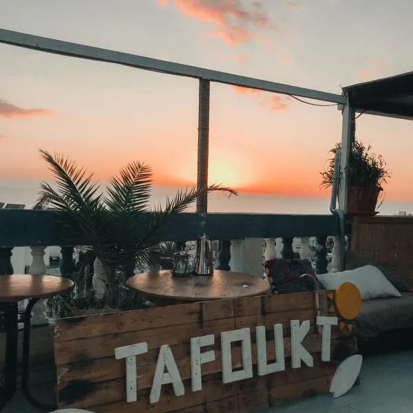 TAFOUKT Surf Hostel，位于塔哈佐特的酒店