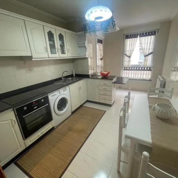 Piso Ainoa Playa de Covas，位于比韦罗的酒店