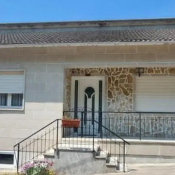 Casa-Nieves，位于Covas的酒店