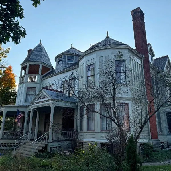 Haslett House - A Gilded Age Estate，位于Fort Plain的酒店
