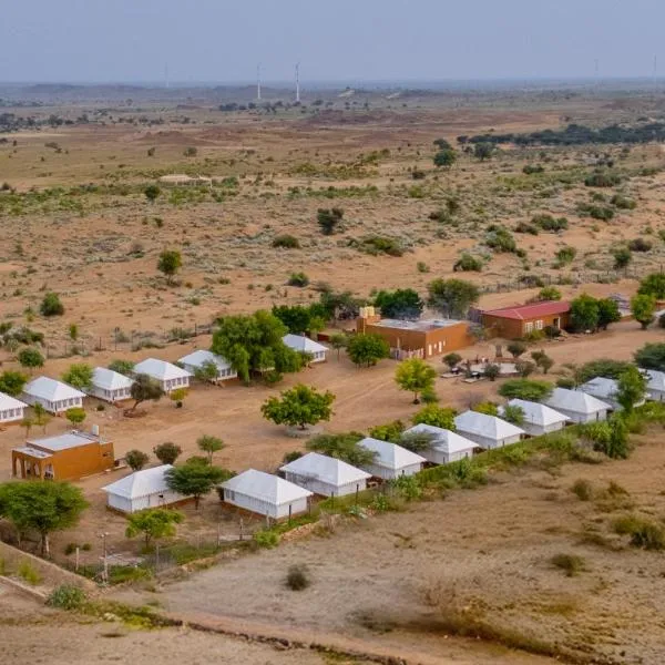 Jaisalmer Winds Desert Camp，位于山姆的酒店