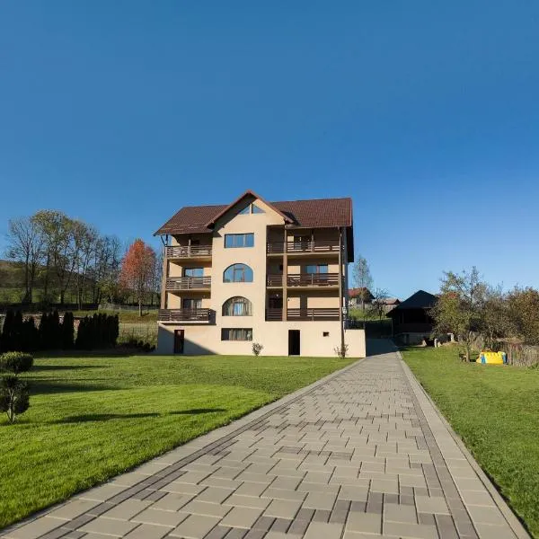 Pensiunea La Bucovina，位于马纳斯提雷亚胡莫鲁鲁伊的酒店
