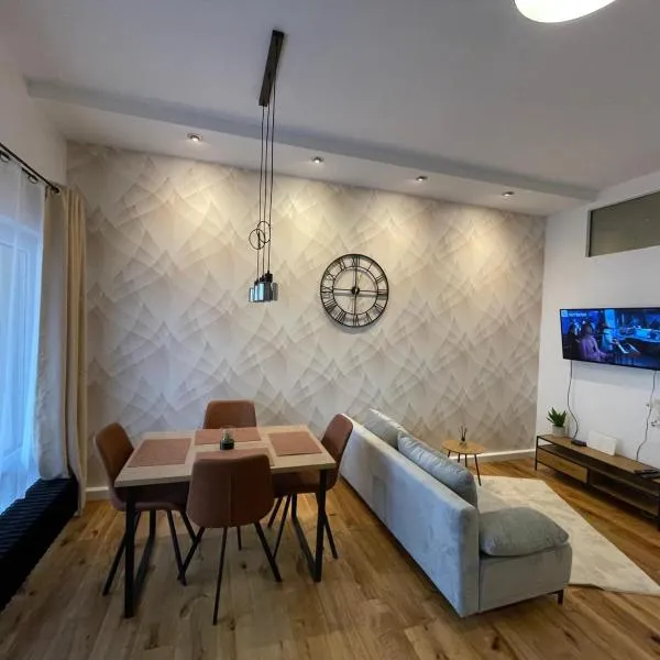 Ferienwohnung Schulerhaus，位于斯特滕阿卡顿玛的酒店